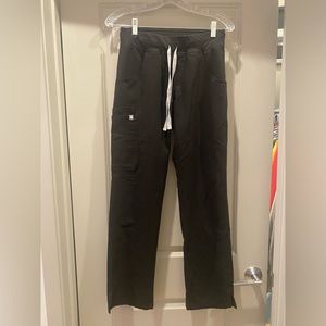 Figs Kade Cargo Scrub Pants Black XS